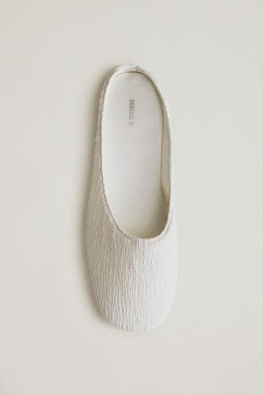 Zara PLEATED SLIPPERS WITH LEATHER SOLE - White