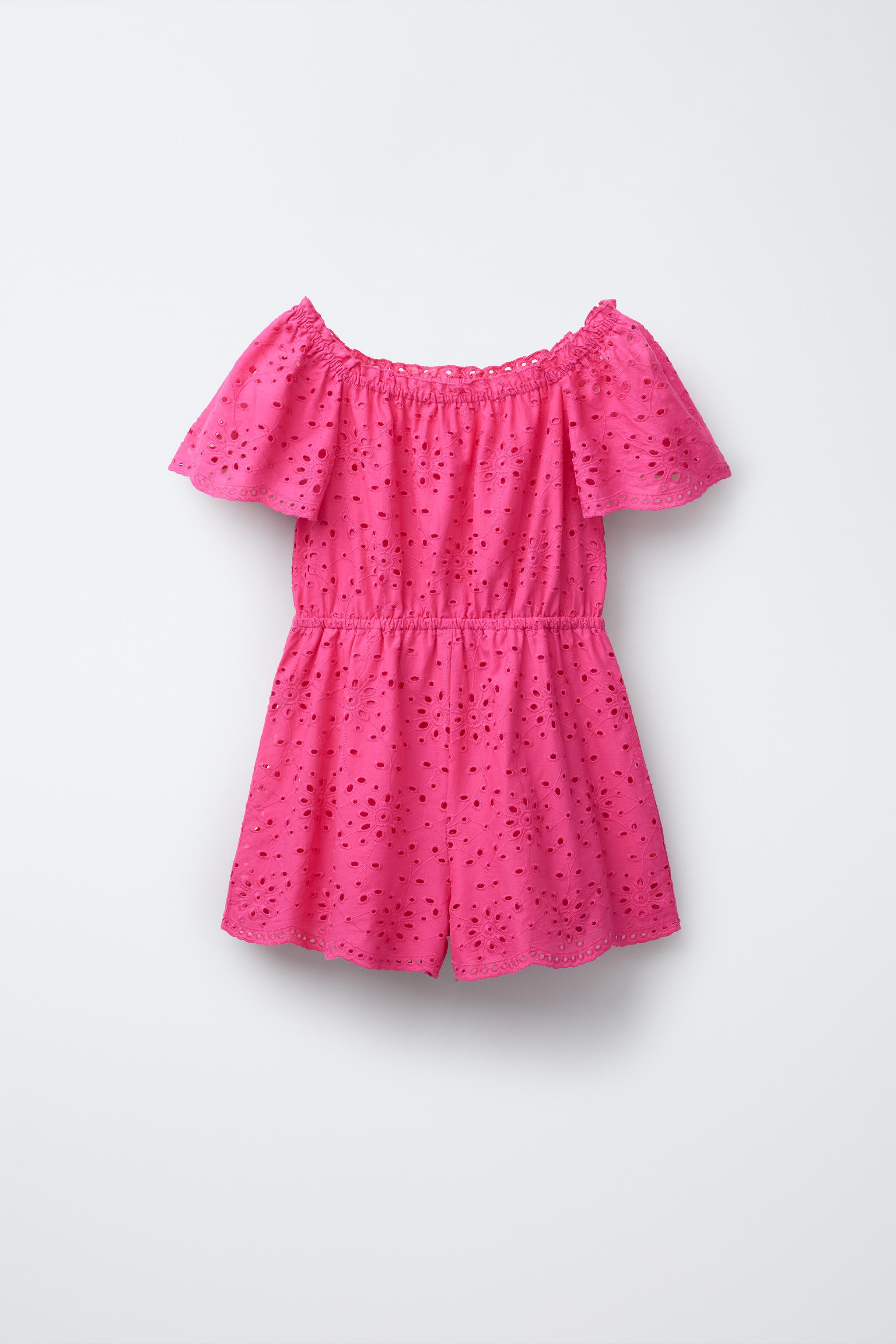 ★boohoo★ オフショルダー レース 2IN1 ジャンプ スーツ 01437727630-e1.jpg?ts=