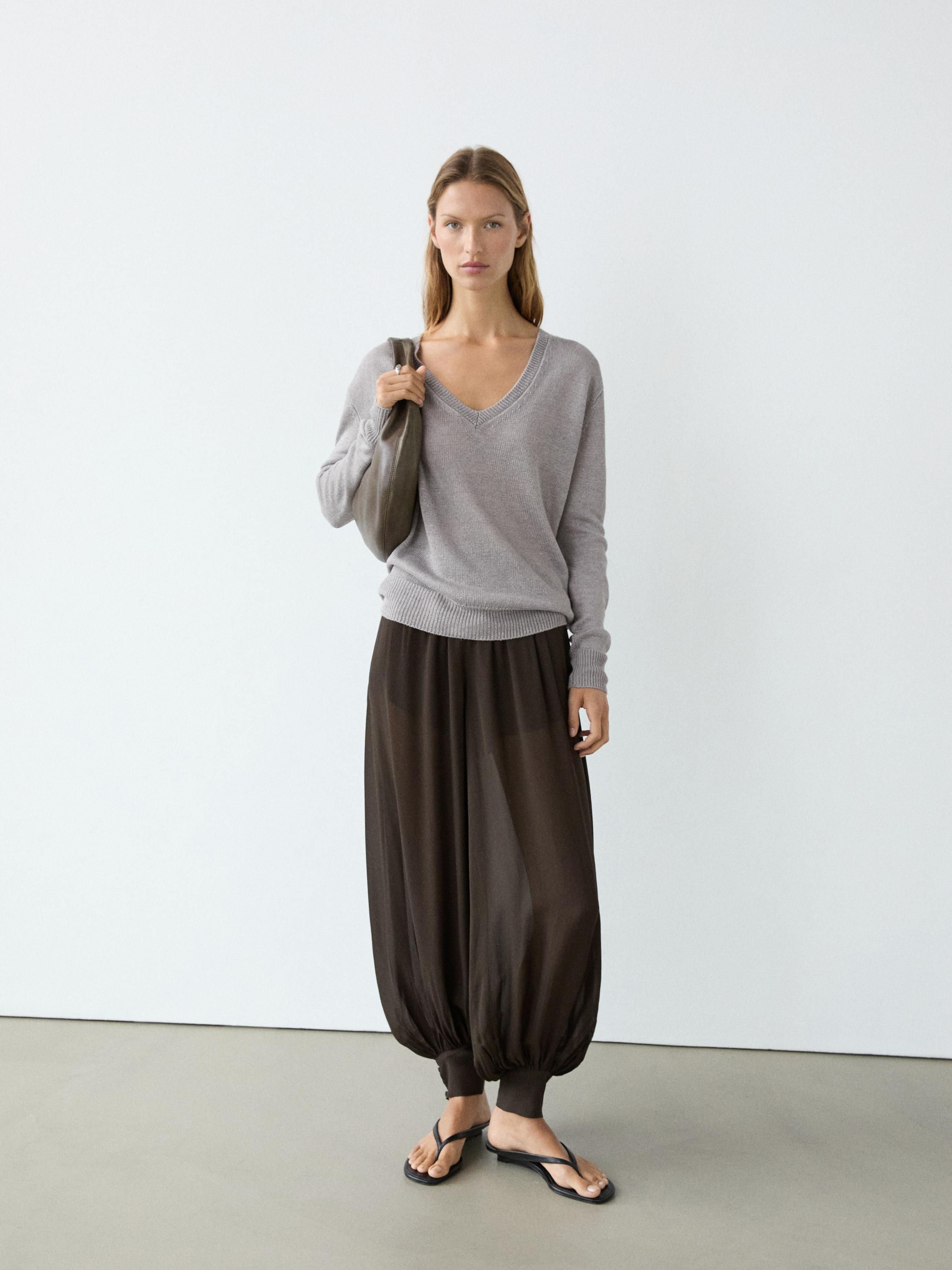 Pantalon bouffant semi-transparent avec boutons