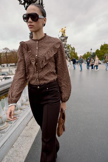 BLOUSE À CARREAUX ET VOLANTS - Marron / Écru de Zara - Image 1