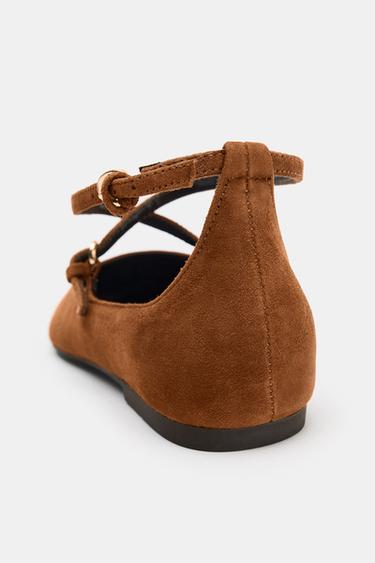 BALLERINES EN CUIR À BRIDES - Marron de Zara - Image 5