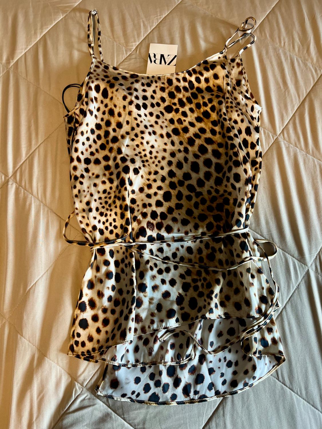 ZARA WOMAN COLLECTION<br/><br/>Top with draped neckline and spaghetti straps. Adjustable tied self belt. Asymmetric hem. - Image 2