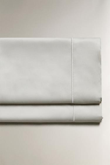 (400 THREAD COUNT) SATEEN FLAT SHEET WITH TRIM - Silver by Zara - Image 0