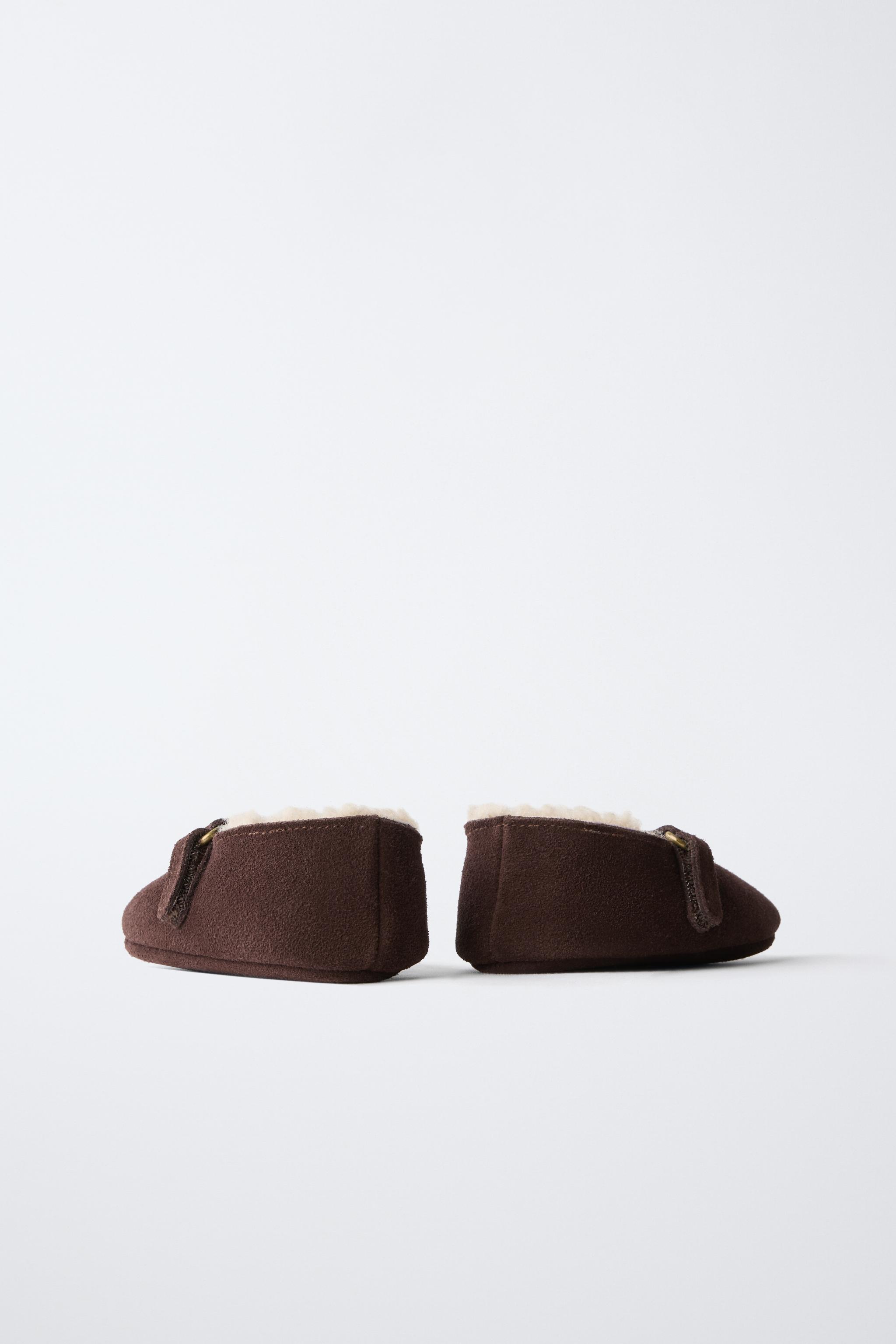 LEATHER BUCKLE BALLERINA SHOES