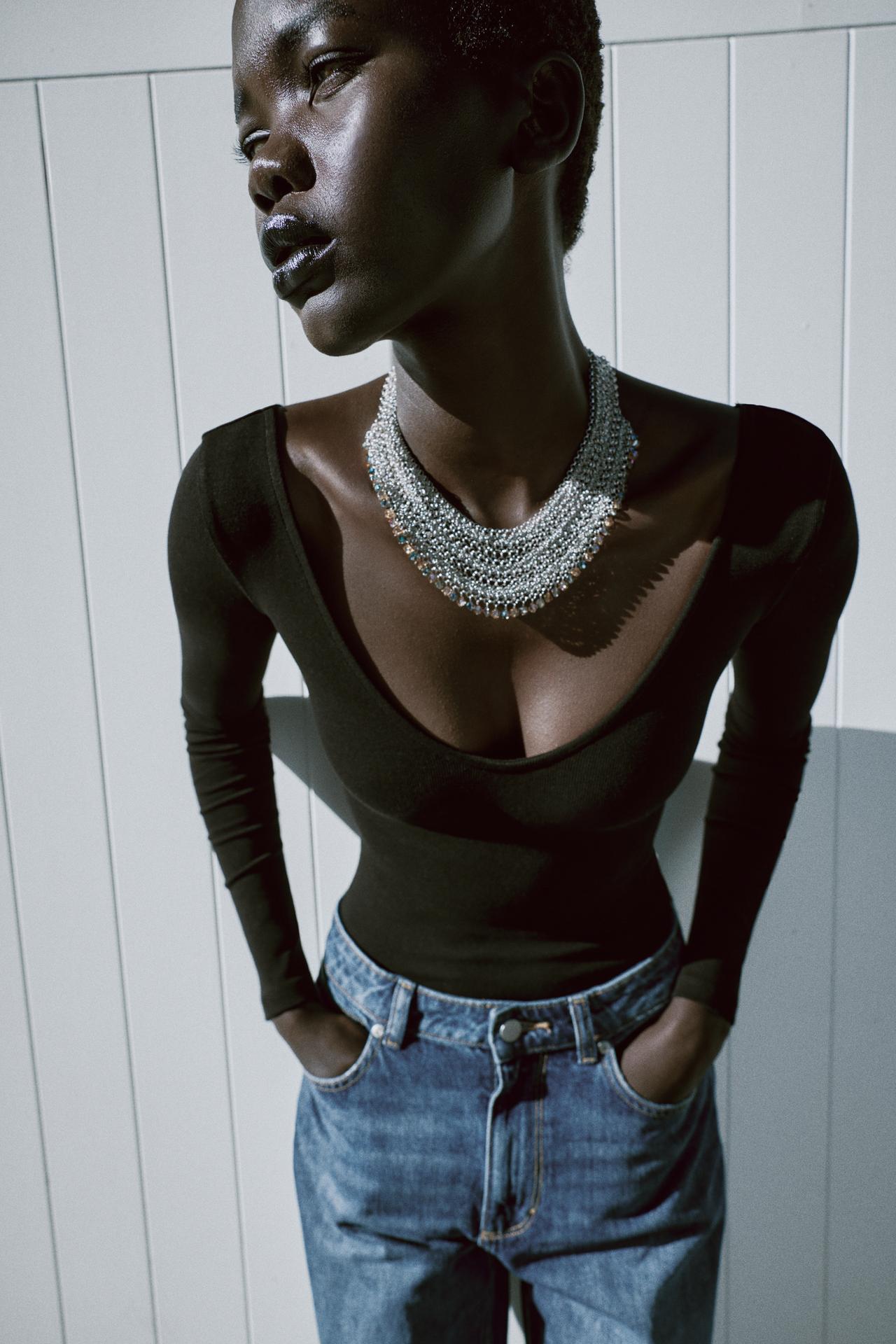V-NECK BODYSUIT — Black