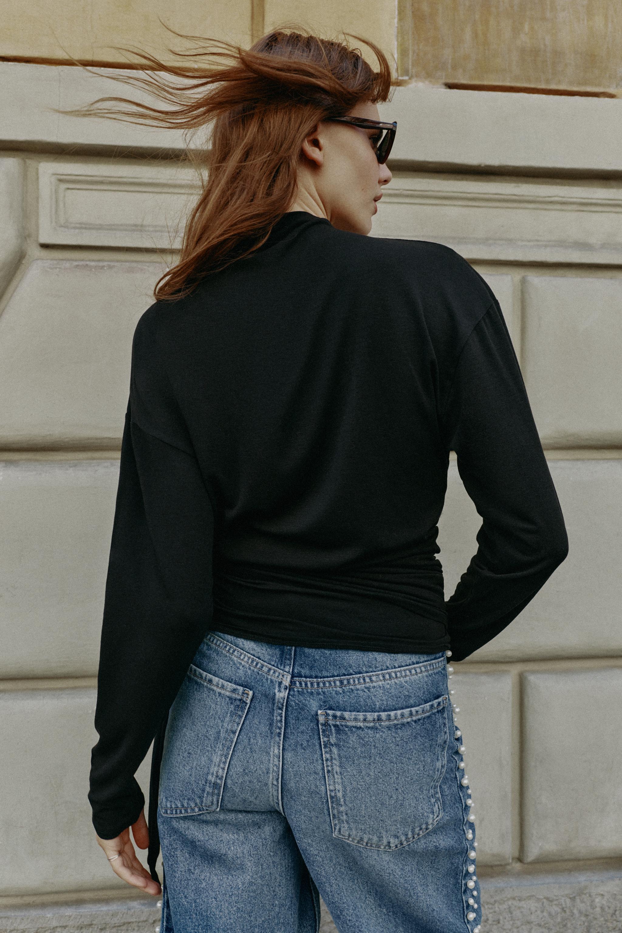 SASH T-SHIRT - thumbnail 10