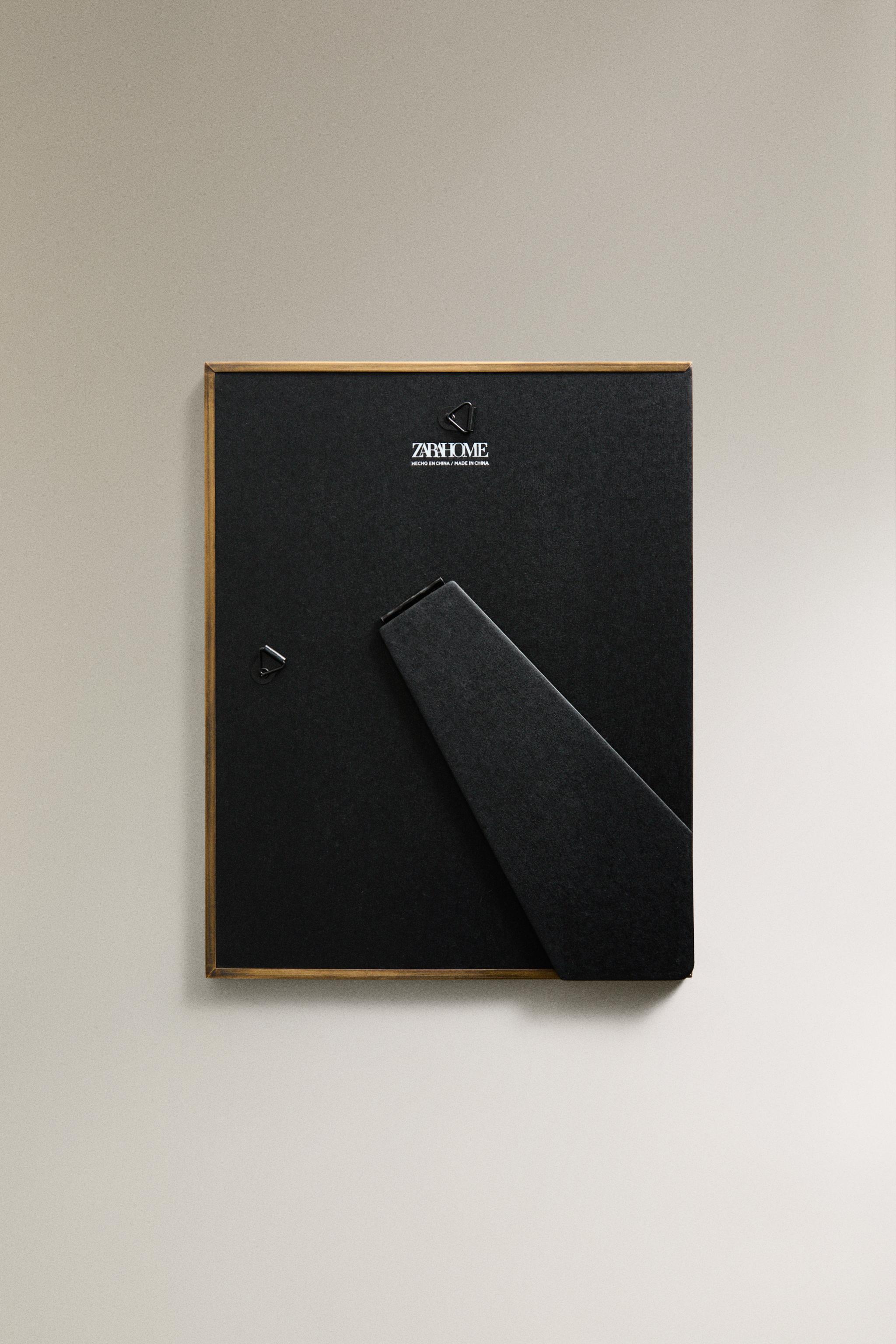 CADRE PHOTO CONTOUR FIN MÉTALLIQUE