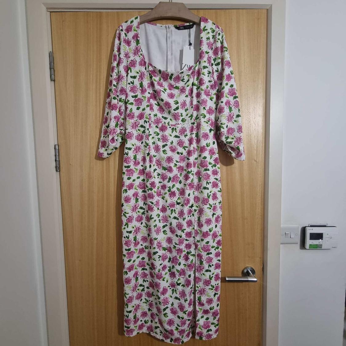 FLORAL PRINT DRESS