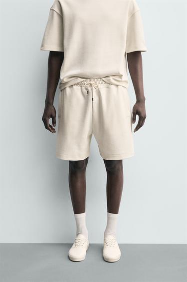 JOGGER BERMUDASHORTS RELAXED FIT INTERLOCK - Cremefarben von Zara