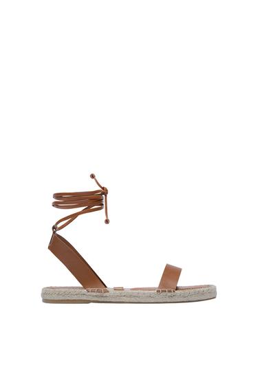 LOW HEEL TIED LEATHER JUTE SANDALS