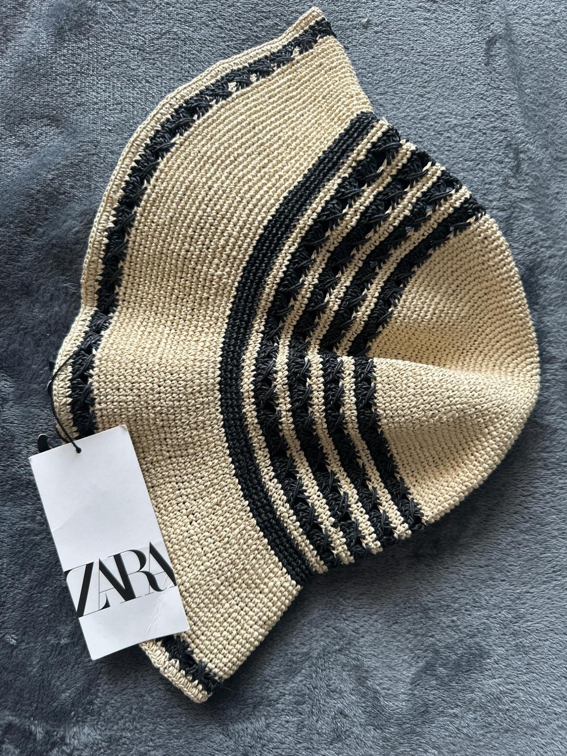 GORRO BUCKET RAYAS CROCHET - Image 2