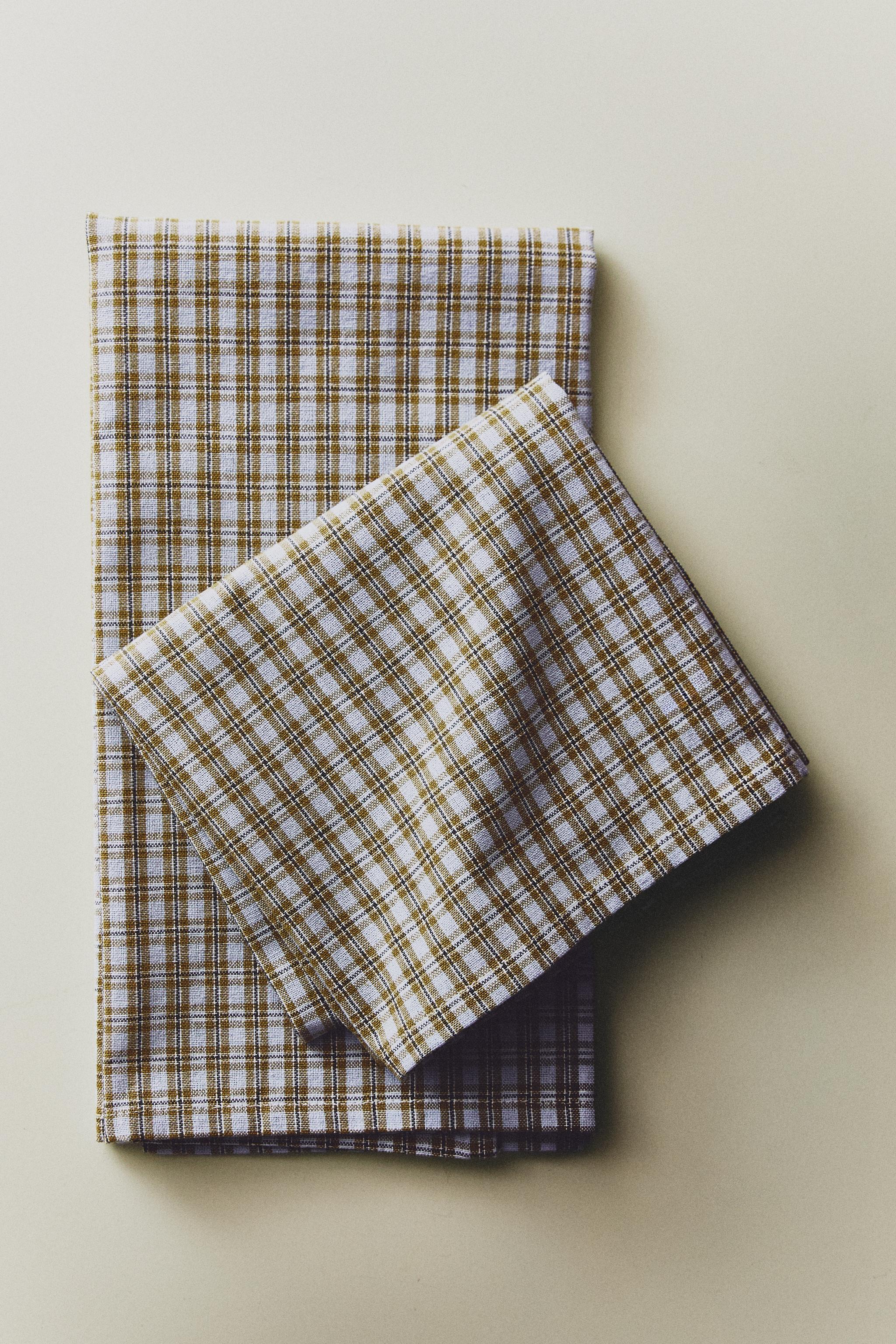 PACK OF CHECKED COTTON KITCHEN TOWELS (PACK OF 2)