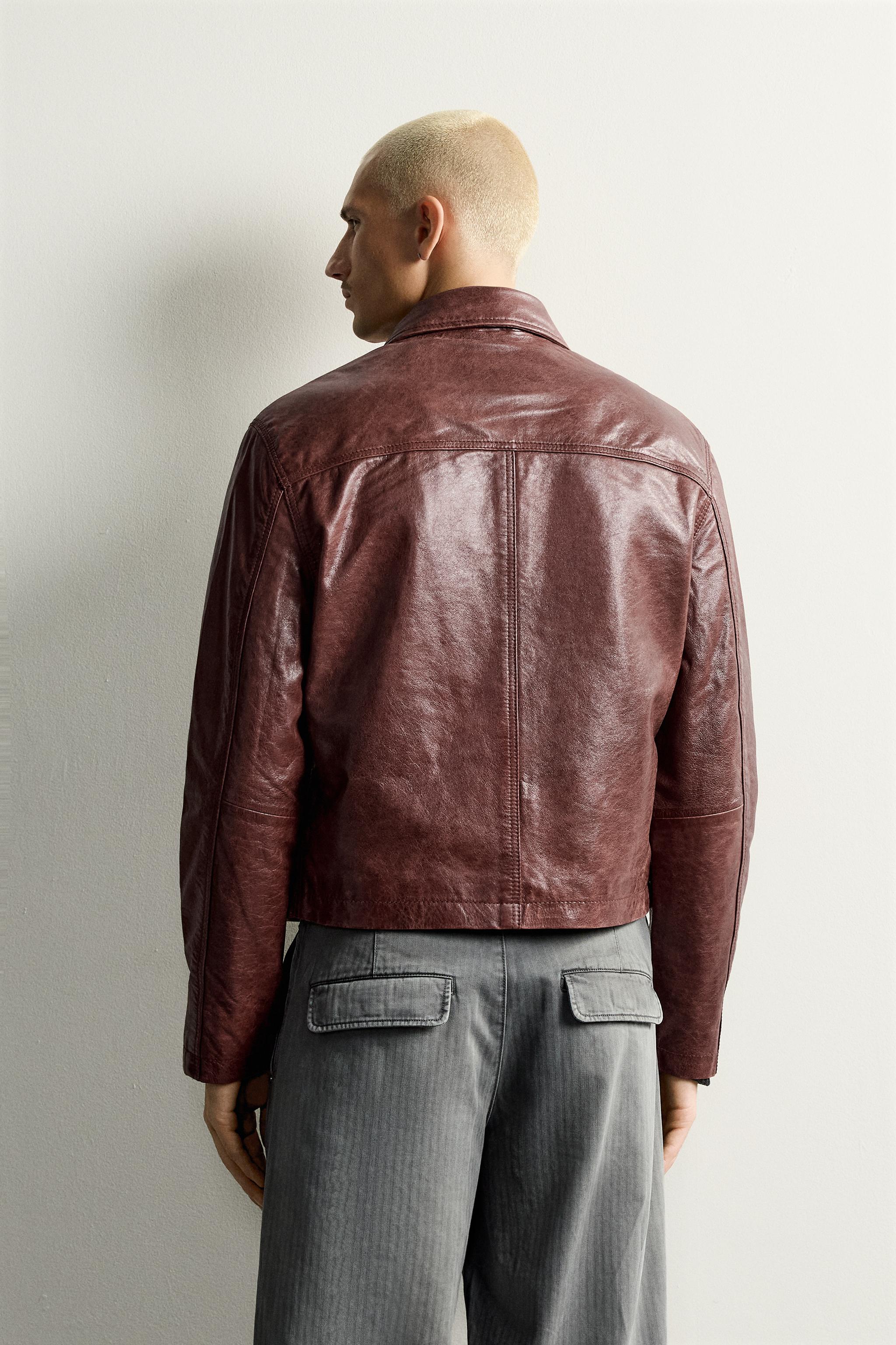 CROPPED-FIT LEATHER JACKET