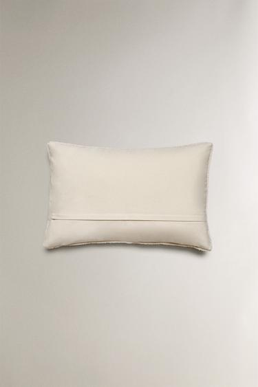 HOUSSE DE COUSSIN LAINE CHIEN SAPIN DE NOËL - Écru de Zara - Image 2