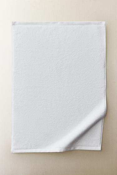 HIGH GSM TERRY BATH MAT - أبيض الخاص بـ Zara