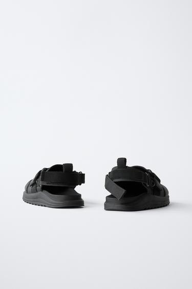 RUBBERISED CLOGS - Black by Zara - Image 4