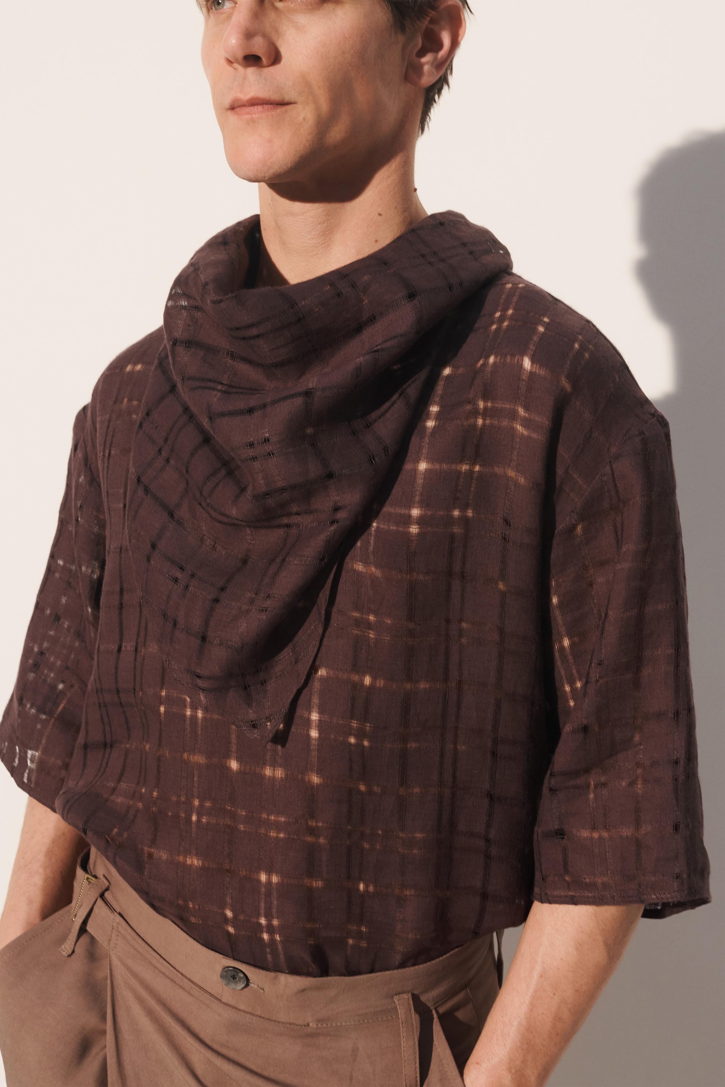 CHEMISE FOULARD STRUCTURÉE 100 % LIN