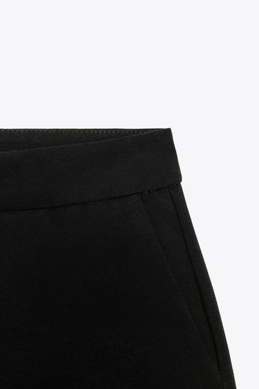 Zara MINI SHORTS - Black