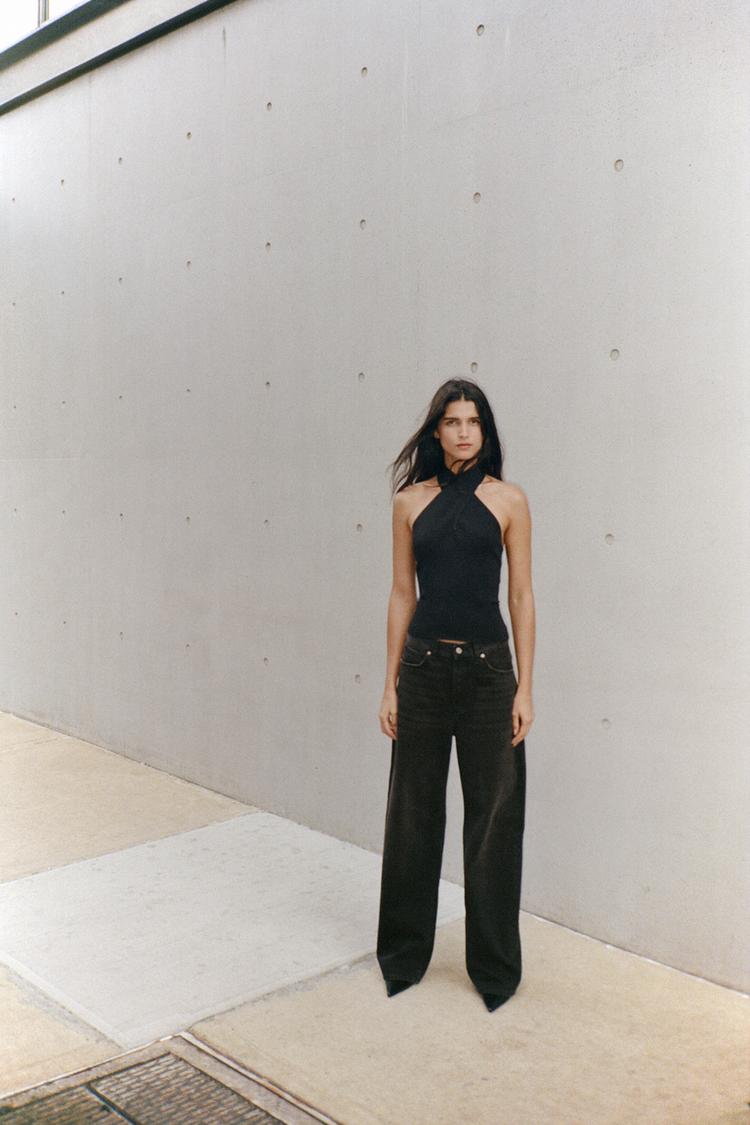 TOP HALTER DE MALHA COM FRANZIDOS