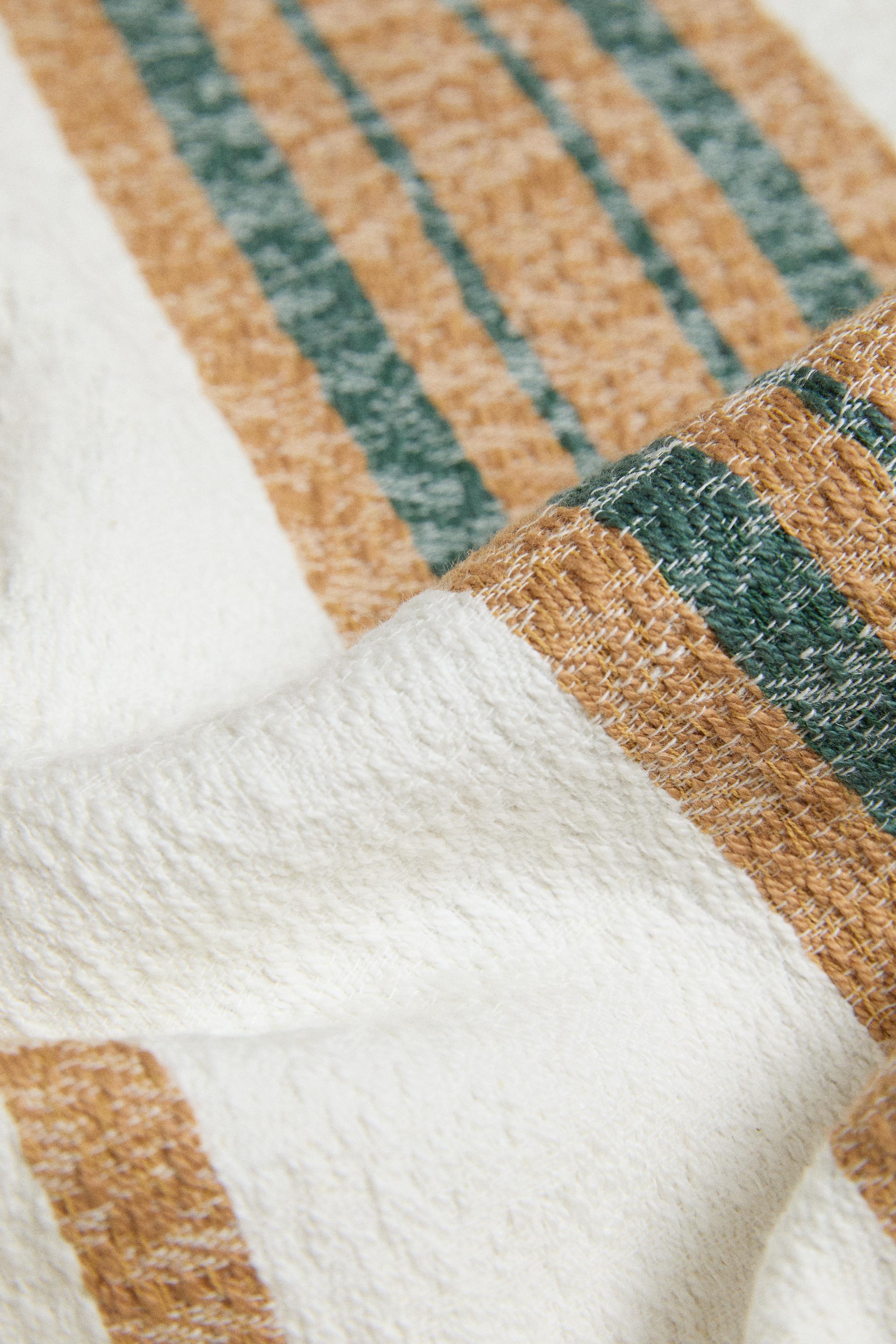 IRREGULAR STRIPED COTTON BLANKET