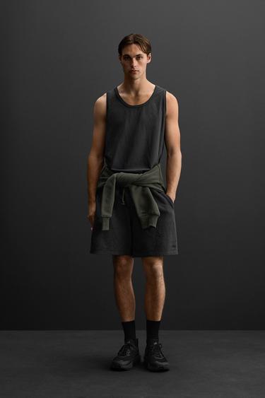 JOGGER BERMUDA SHORTS - Black by Zara