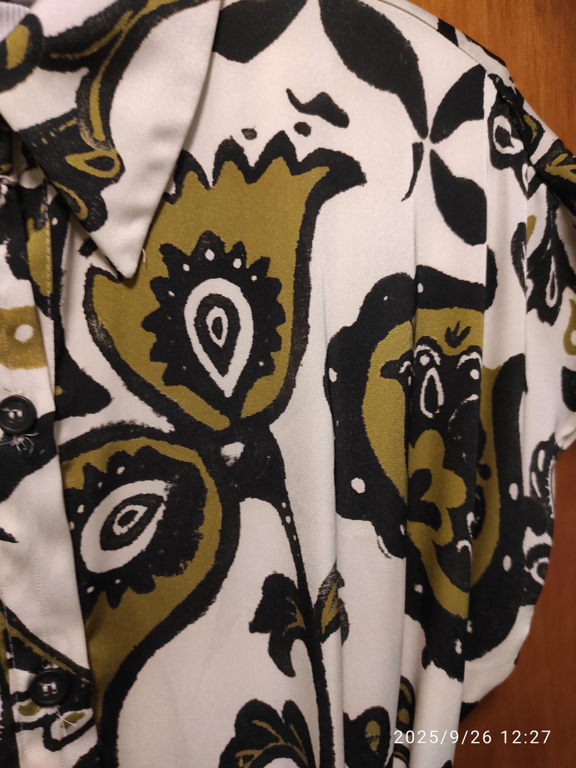 PRINTED DRESS WITH BELT - Image 3