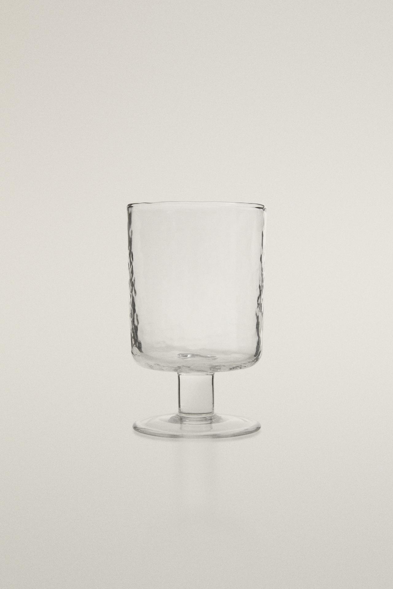 HAMMERED GLASS — Transparent