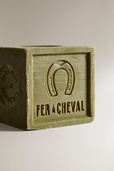 (300 G) FER À CHEVAL MARSEILLE SOLID SOAP - GREENISH by Zara - Image 2