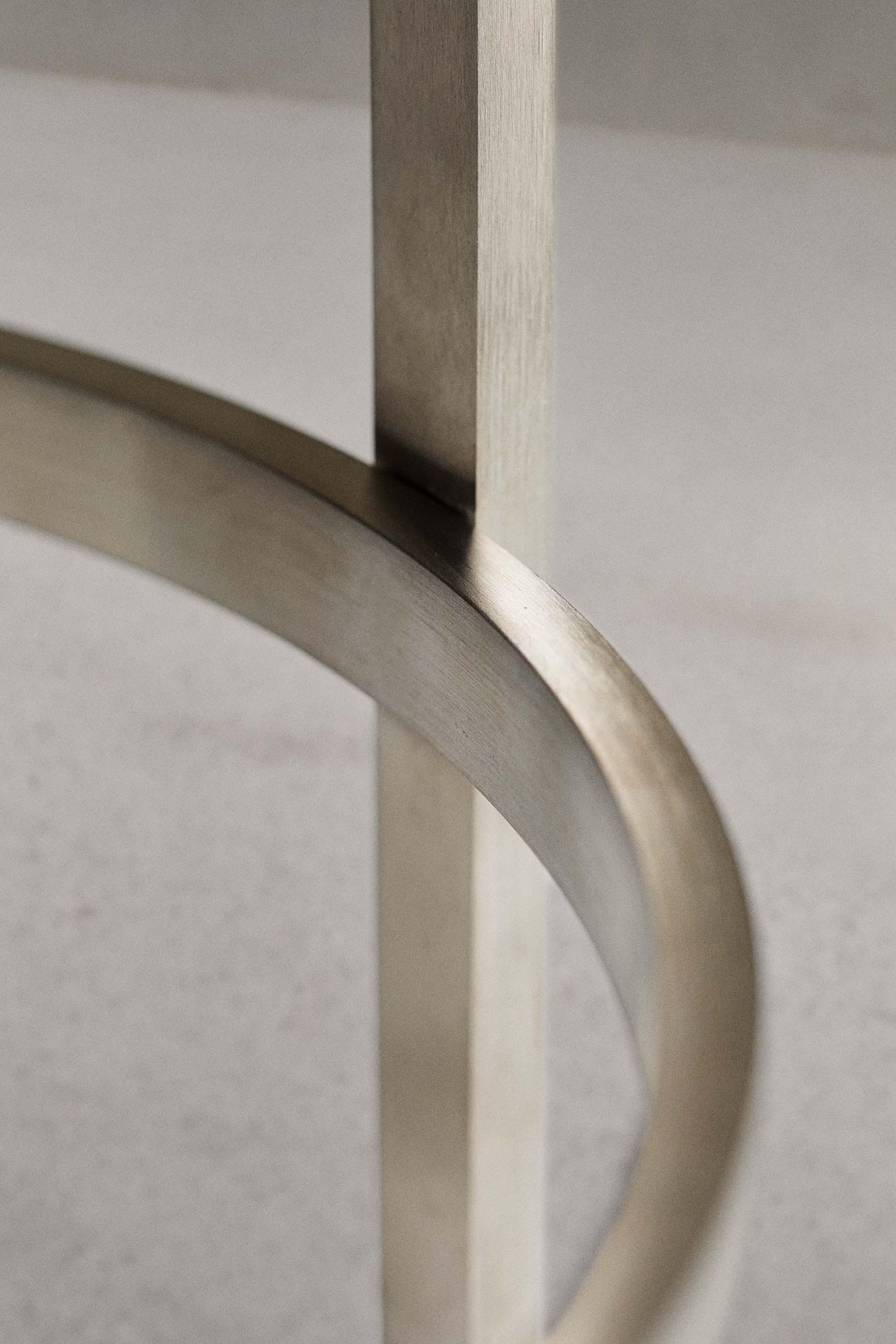 SIDETABLE 06