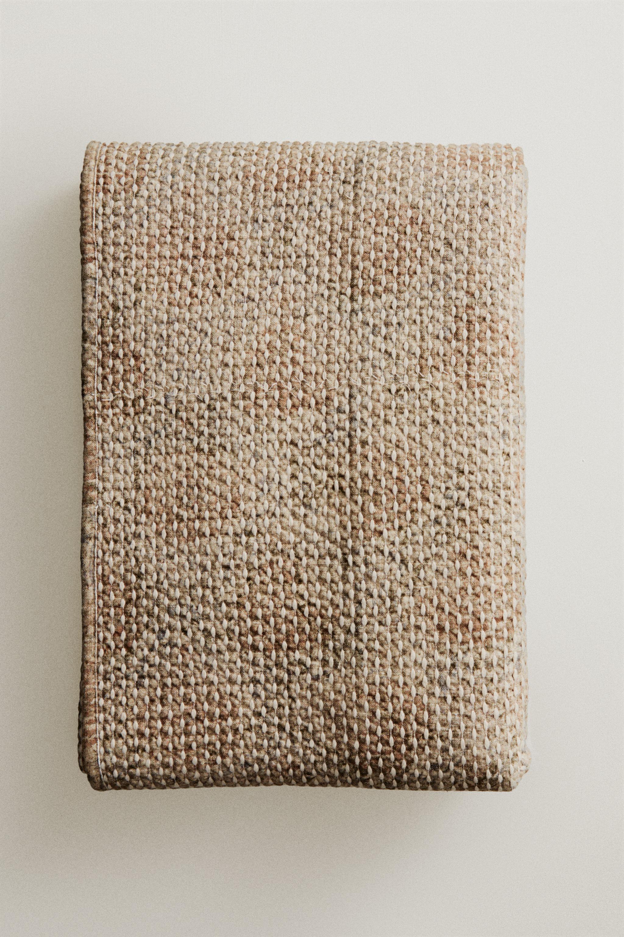 テクスチャーブランケット - ライトベージュ | ZARA Japan / 日本