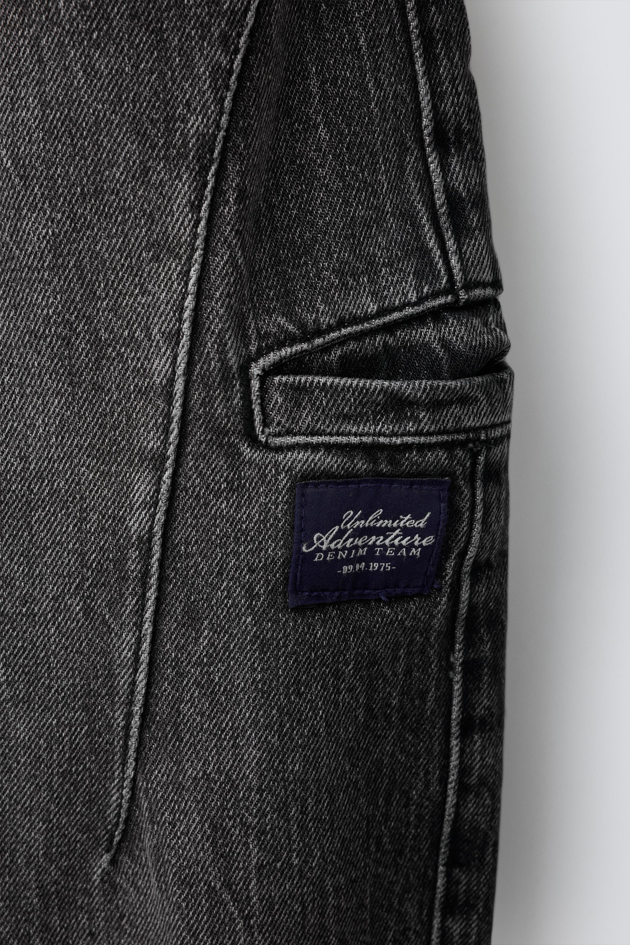 BARREL CARGO PANTS WITH LABEL