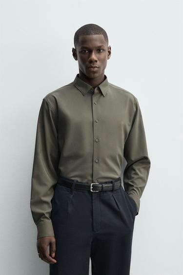 قميص سليم فيت - كاكي-ميد by Zara