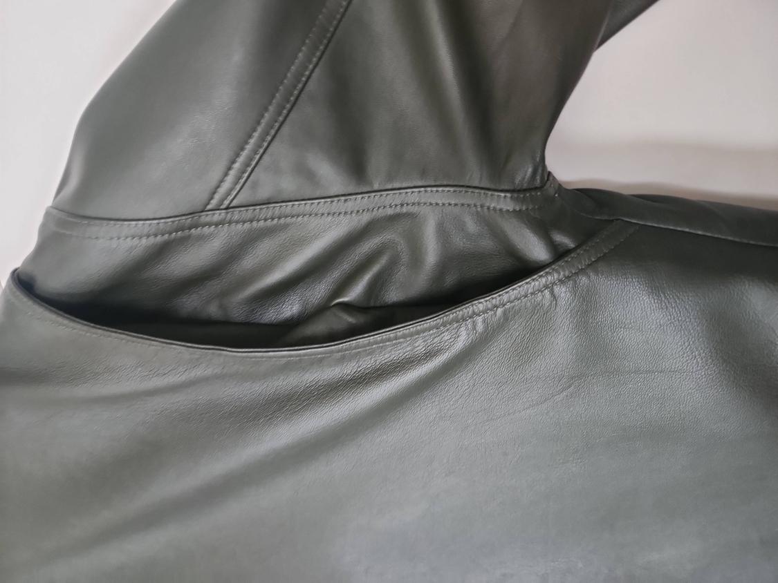 LEATHER JACKET WITH POCKETS - Image 3