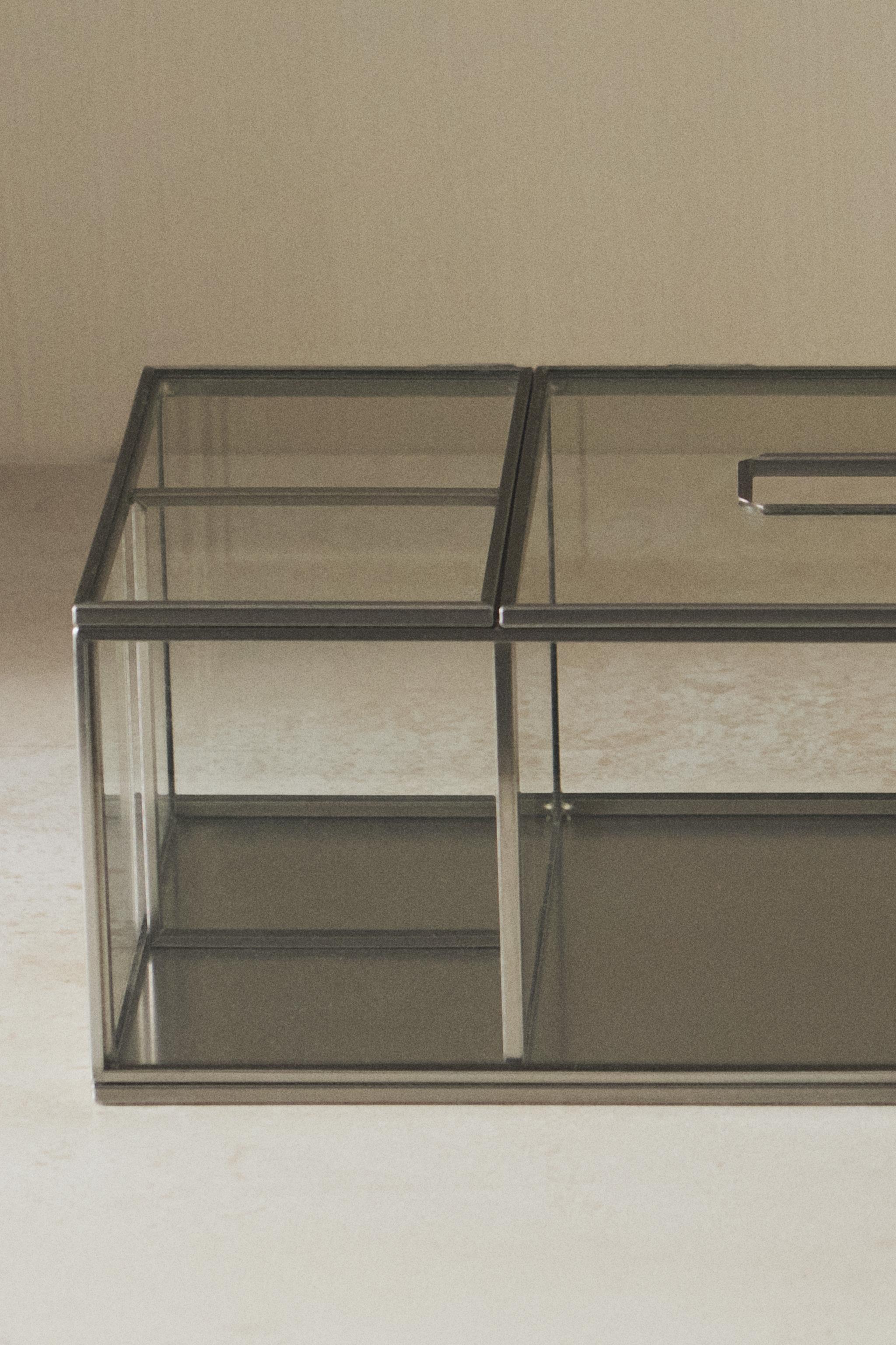 GLASS AND METAL MULTI-PURPOSE TISSUE BOX
