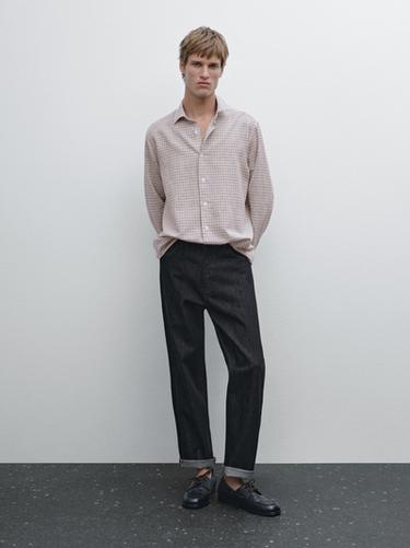 Chemise à carreaux regular fit - Grenat de Zara - Image 0
