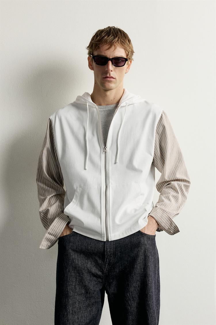 CONTRAST ZIP-UP HOODIE