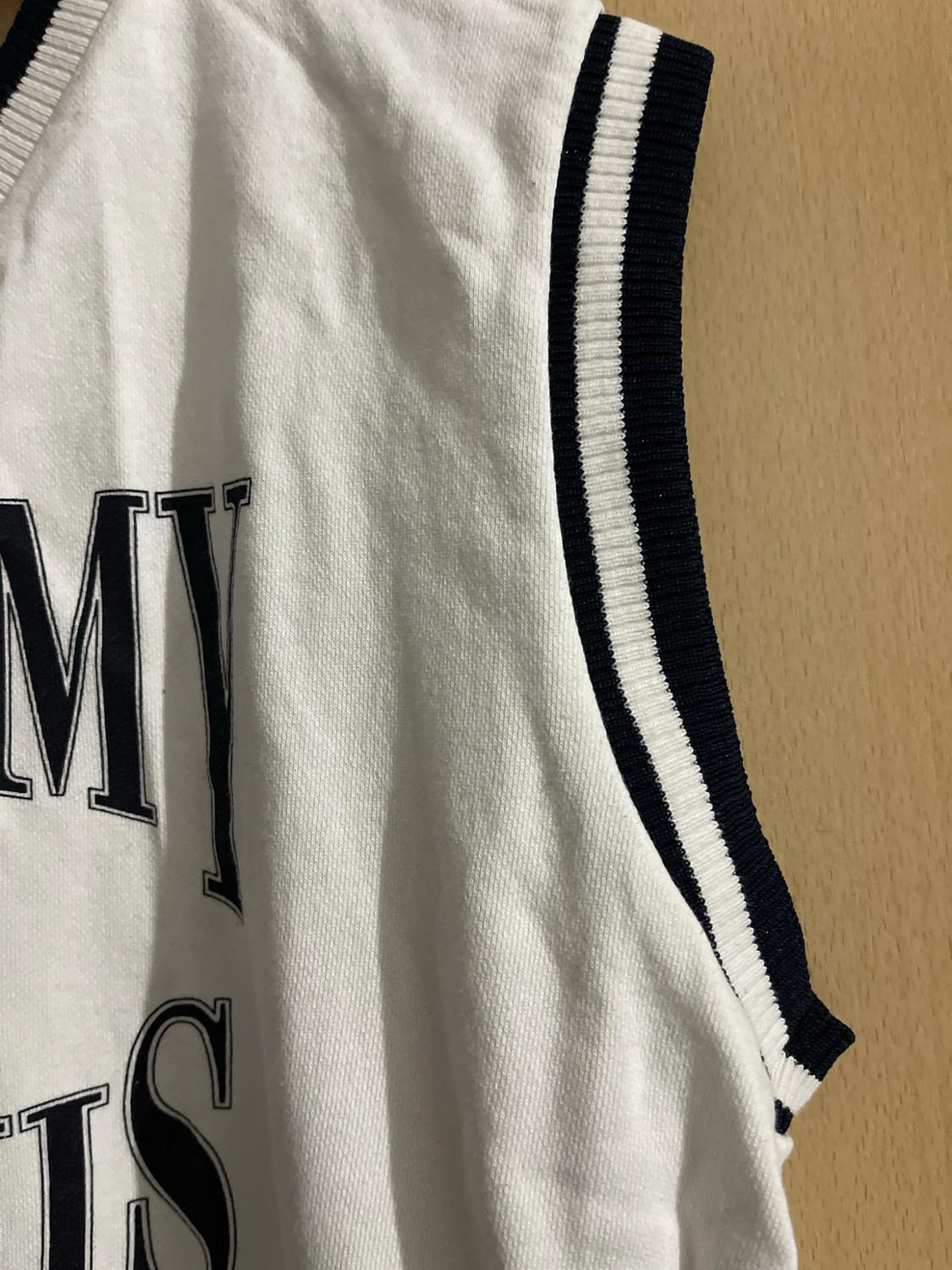 PLUSH VEST WITH SLOGAN - Image 7