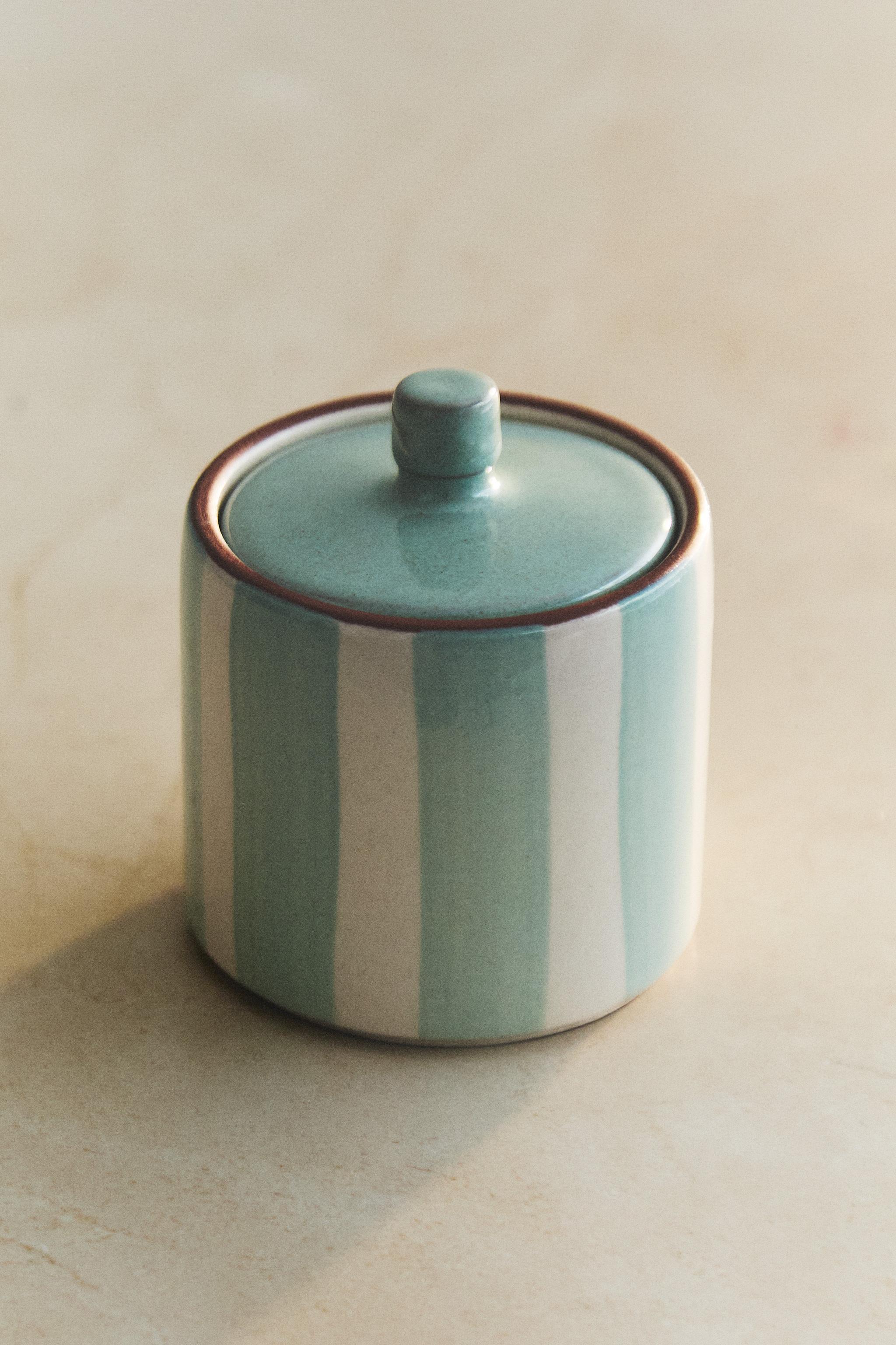 STRIPED CERAMIC BATHROOM ORGANIZER JAR
