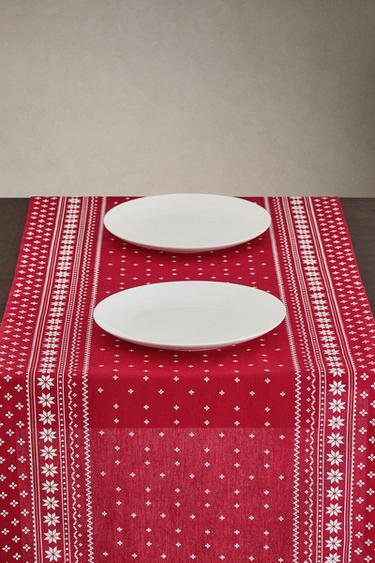CHEMIN DE TABLE COTON HIVER NOËL - Rouge de Zara - Image 1