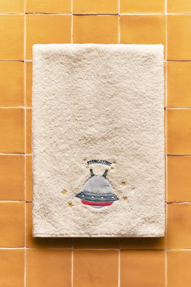 CHILDREN'S COTTON TERRY TOWEL WITH SPACESHIP - Oyster-white by Zara