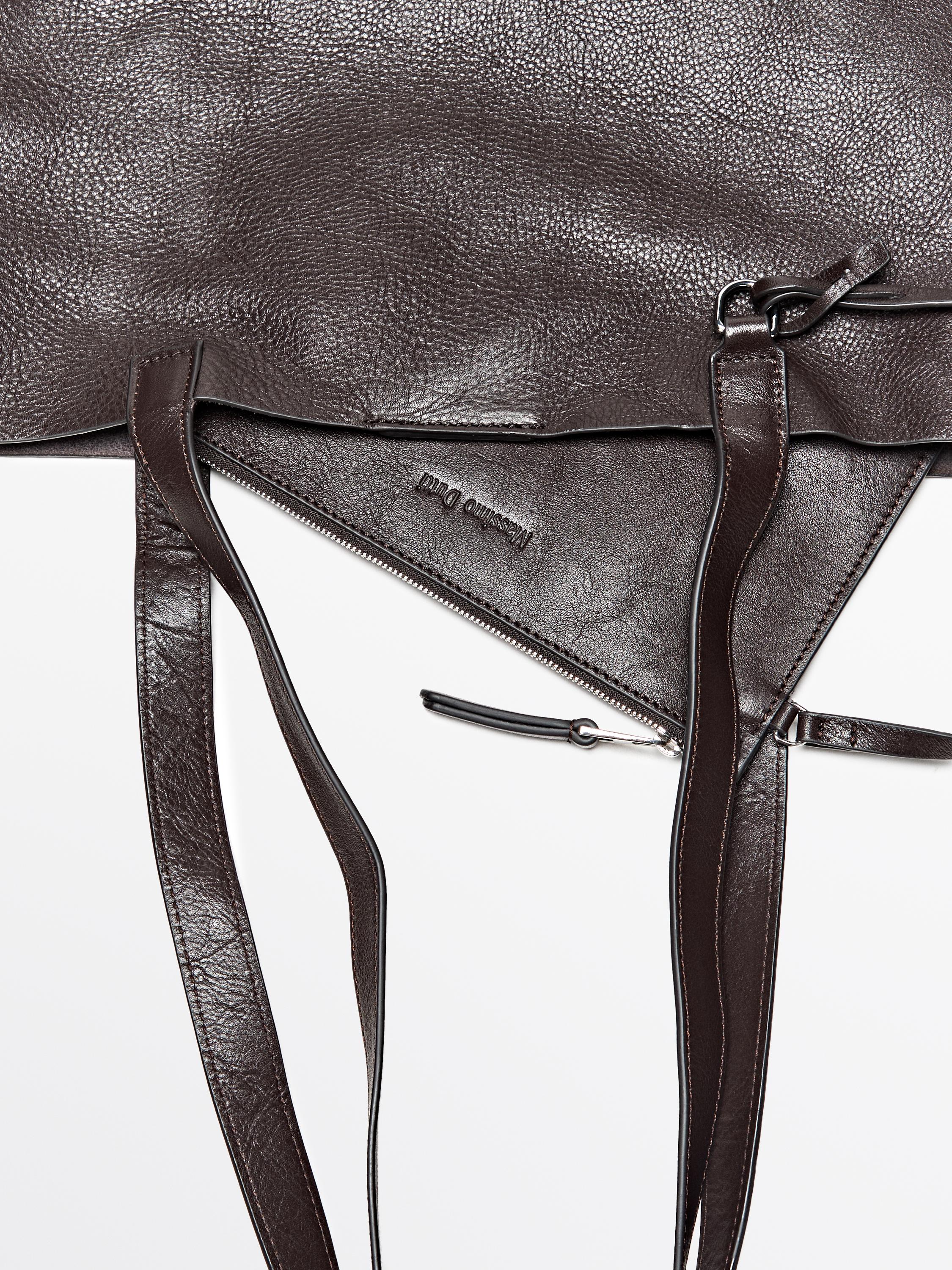 Nappa leather tote bag with clutch detail