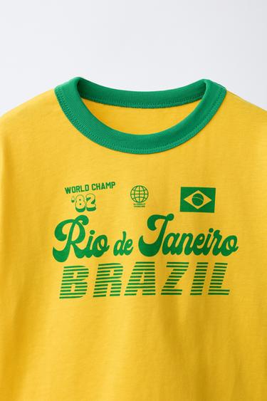 T-SHIRT À INSCRIPTION ET LISERÉ EN CONTRASTE - Jaune de Zara - Image 2