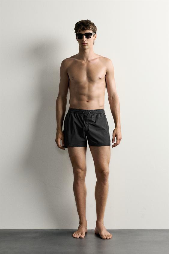 BAÑADOR CORTO ESTRUCTURA - Negro de Zara - Imagen 0