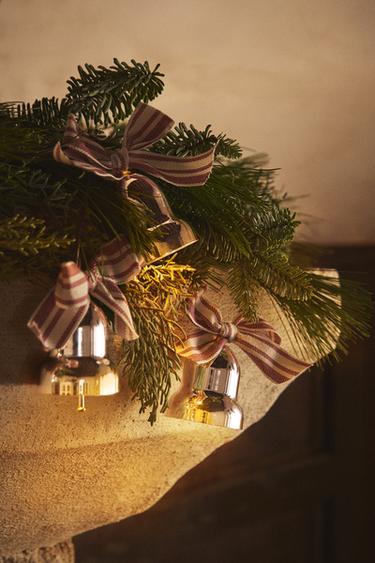 CHRISTMAS LIGHT GARLAND WITH BELLS - Silver by Zara