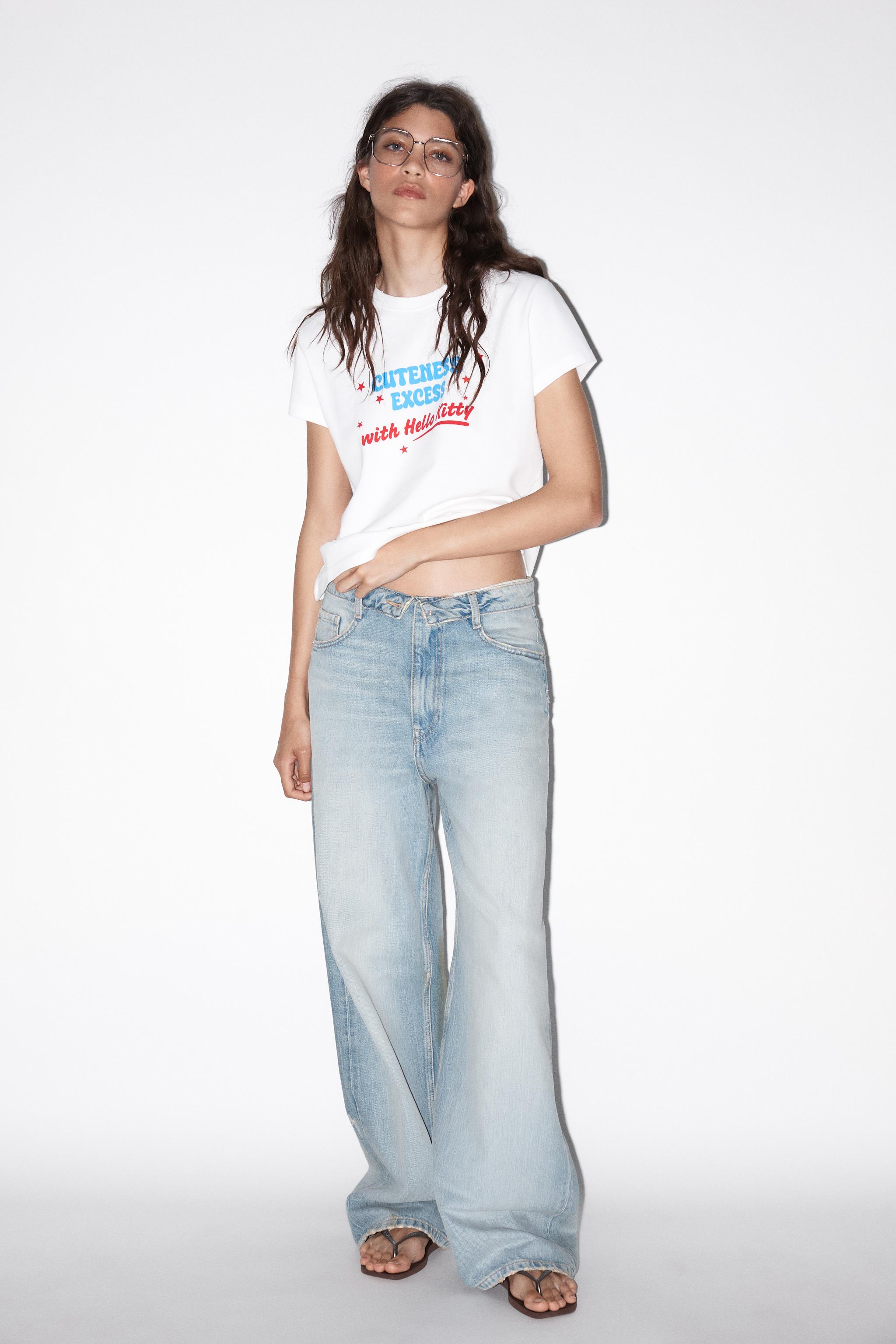 HELLO KITTY © 2025 SANRIO WASHED EFFECT T-SHIRT - White