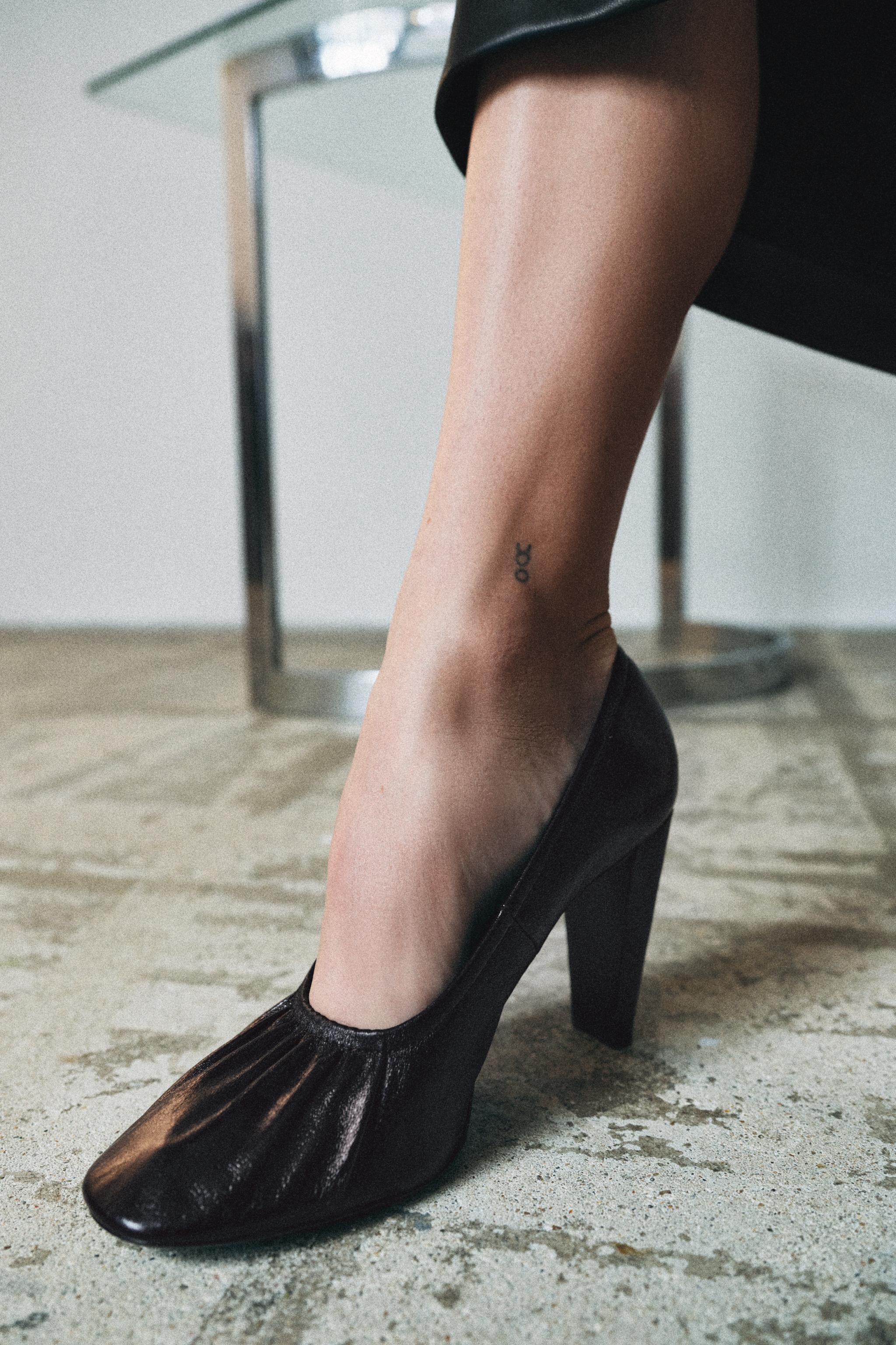 LIMITED EDITION GATHERED LEATHER HEELS
