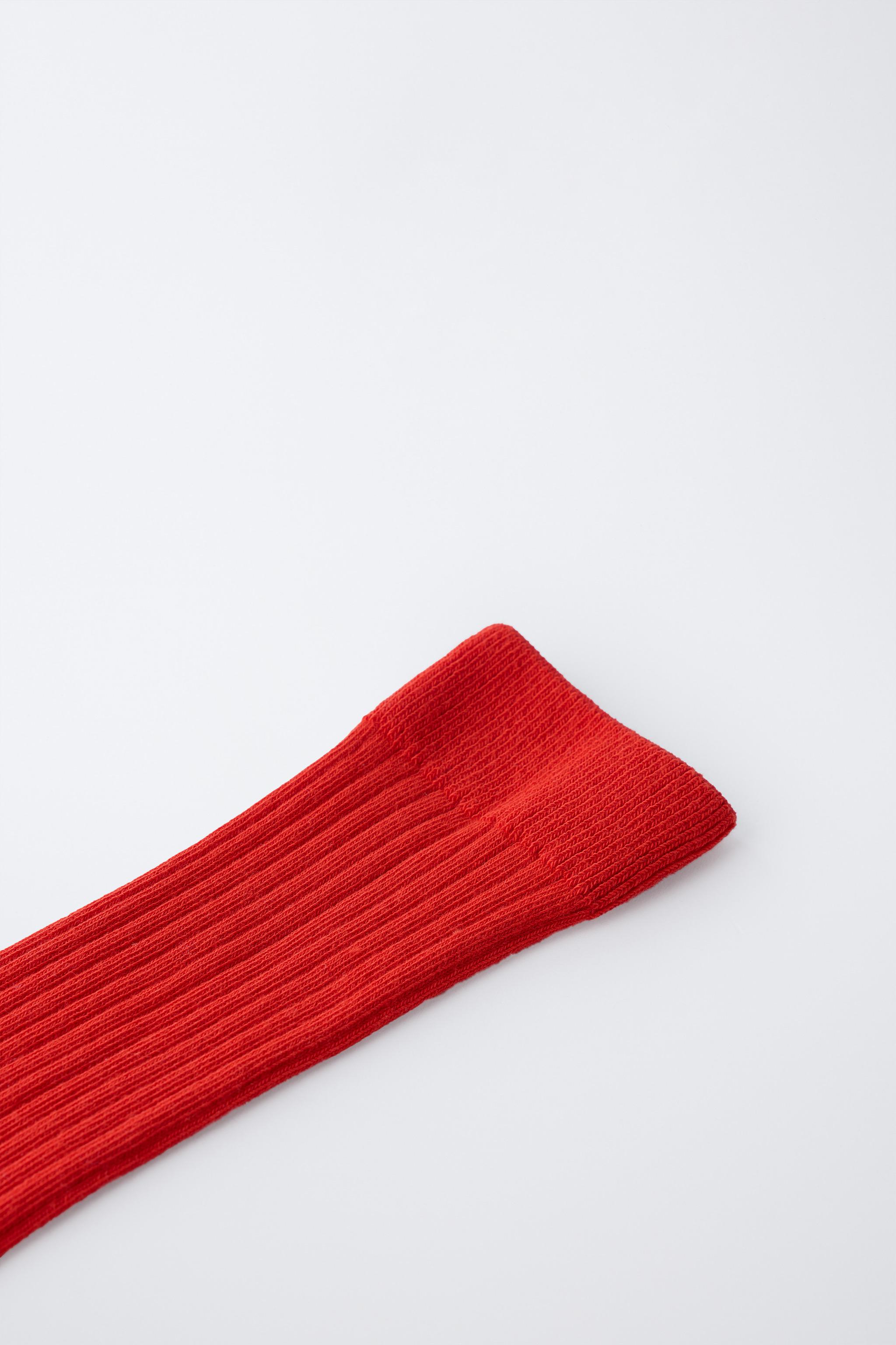 MID-LENGTH RIBBED SOCKS — Red