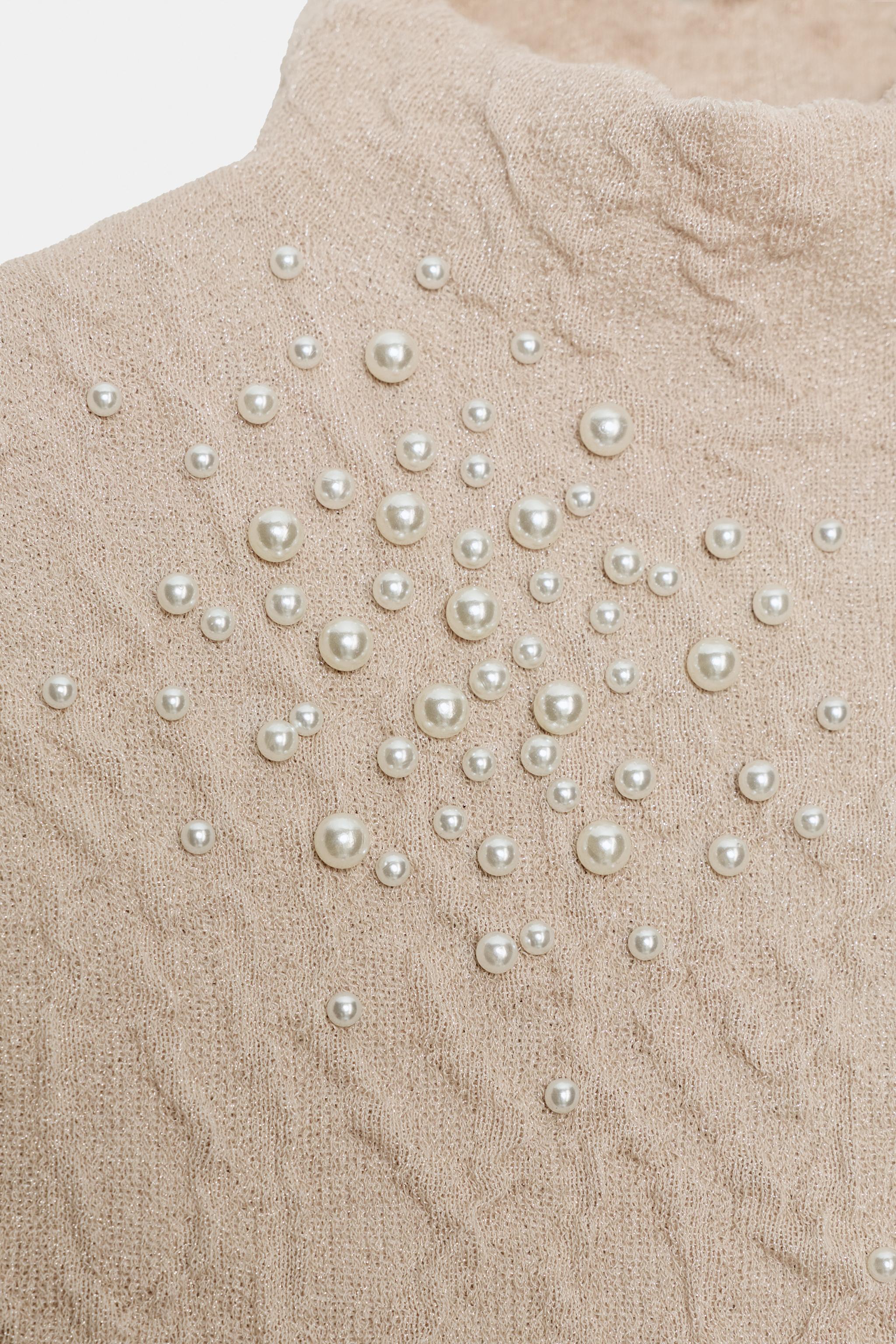 TOP EN MAILLE À PERLES EFFET FROISSÉ