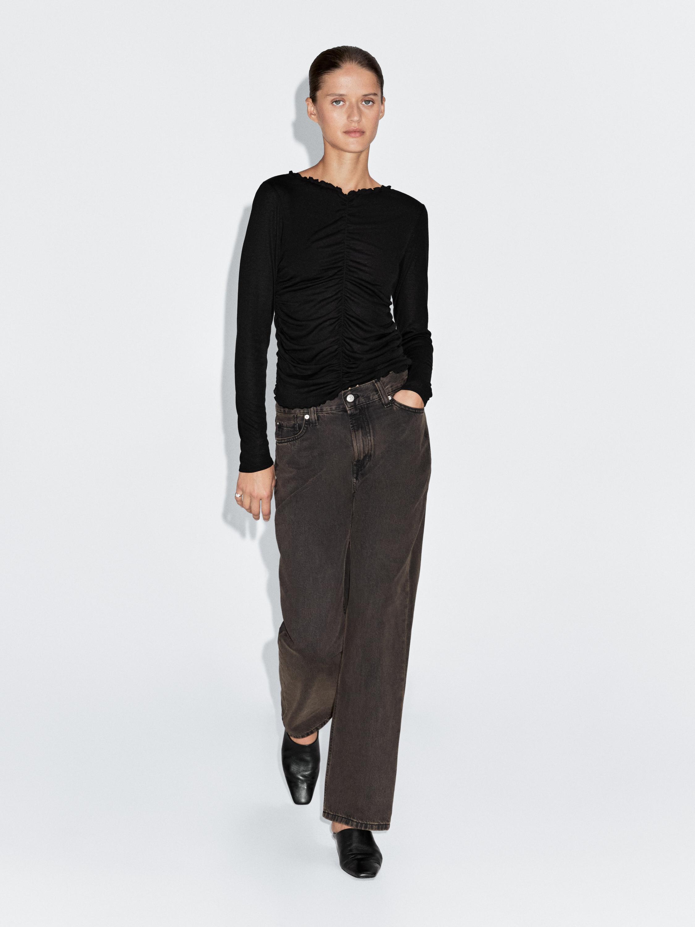 Gathered long sleeve T-shirt