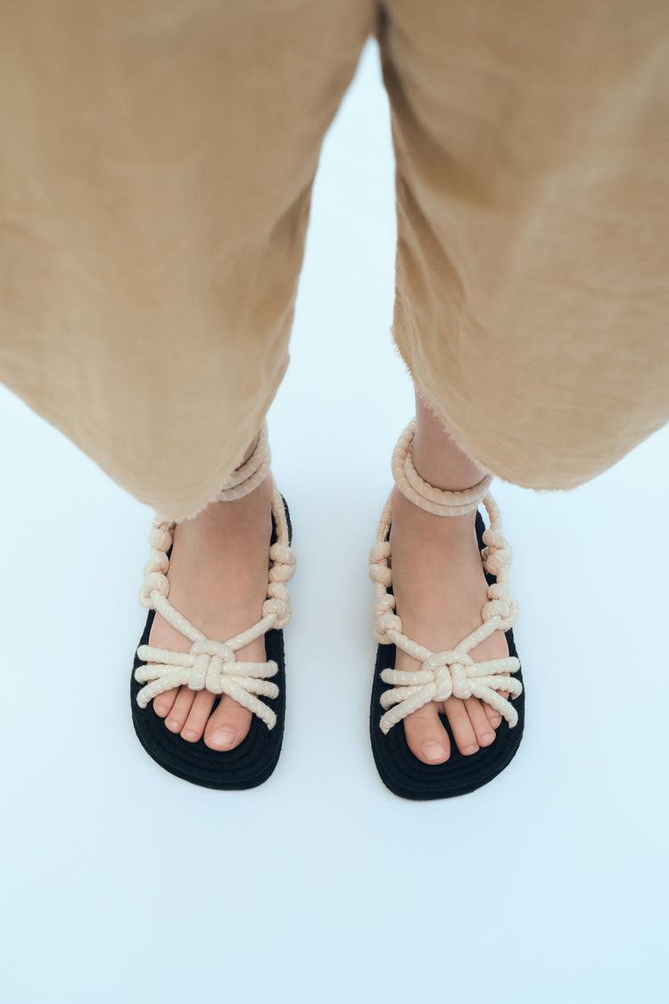 SANDALIA CUERDAS X FANGLU LIN Blanco Crudo ZARA España